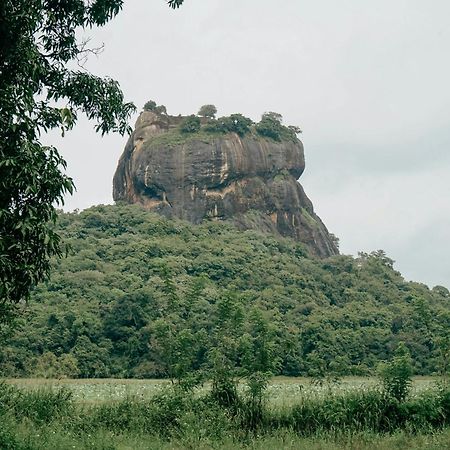Lakmal Homestay ,10 Minutes To Sigiriya Rock 外观 照片